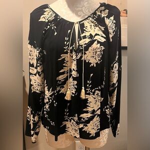 Lovestitch navy and cream boho floral top NWT